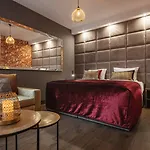 호텔 Art Luxury 4*