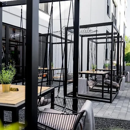 Art Luxury Otel 4*