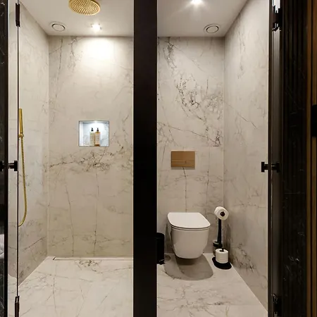 Art Luxury Otel 4*