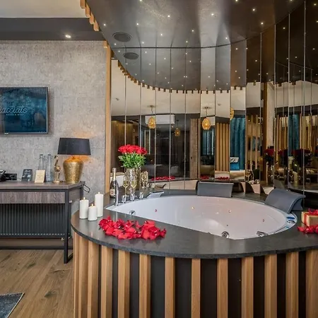 Отель Art Luxury Краков