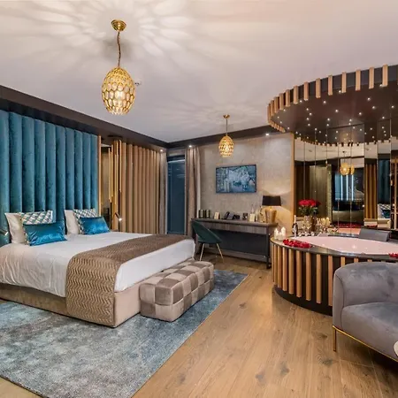 Art Luxury 4*