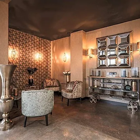 Art Luxury 4*
