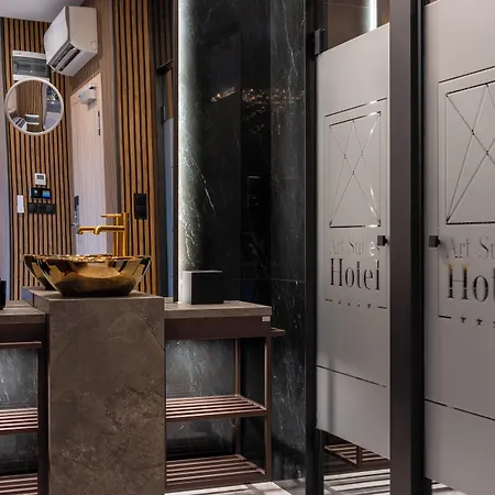 ホテル Art Luxury 4*