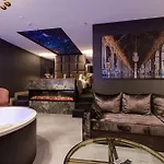 Art Luxury Hotel